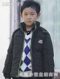 童妮謠深藍色男童外套